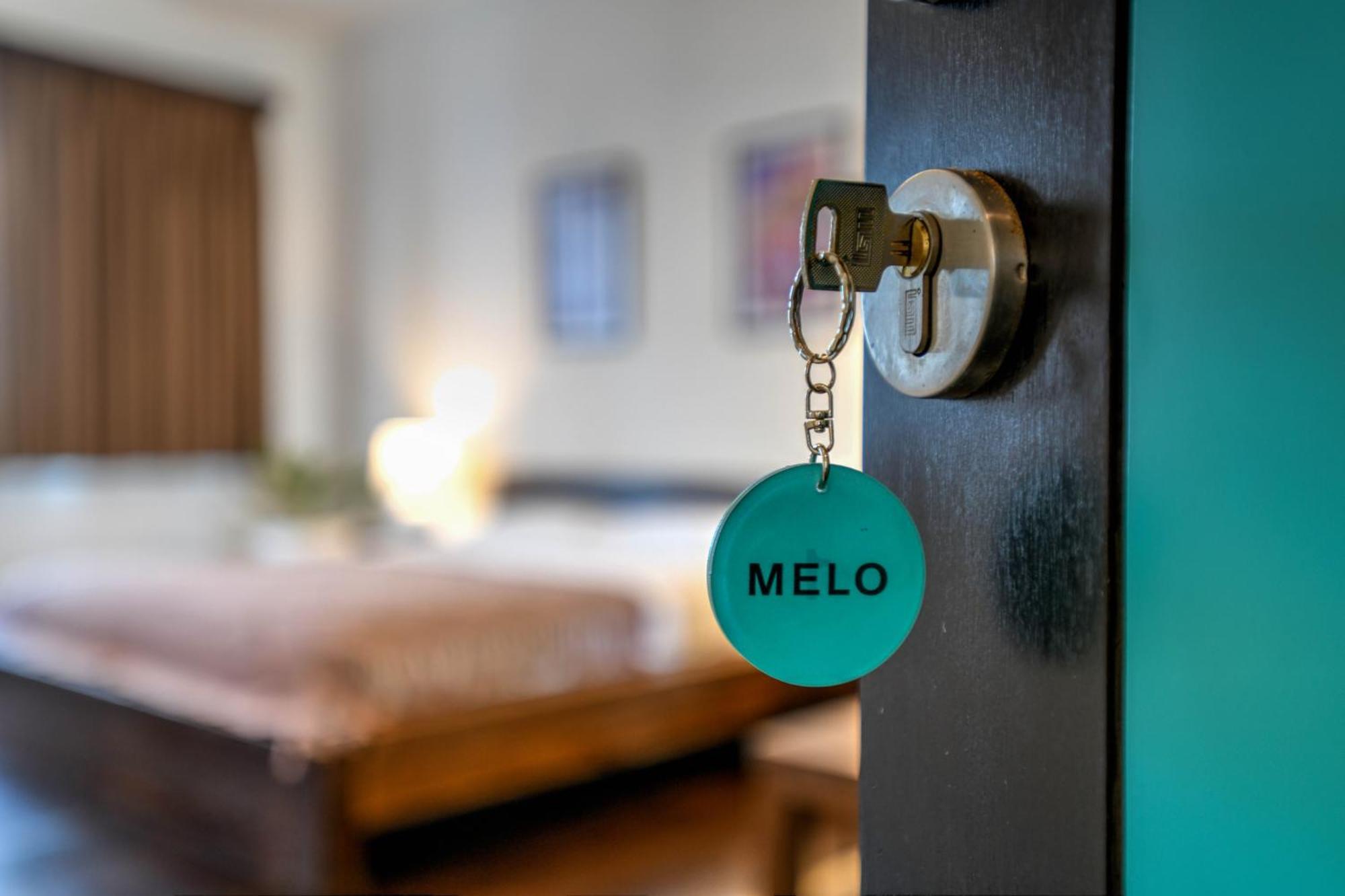 Melo Suites Hotel Семиньяк Экстерьер фото
